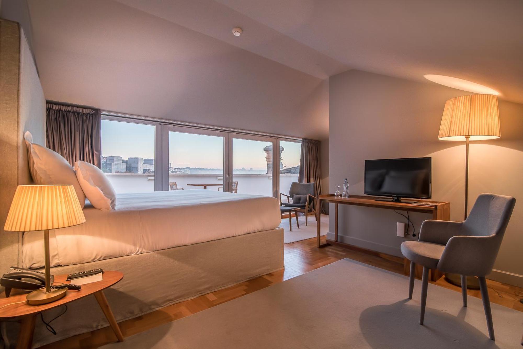 Quarto Duplo Grand Deluxe com Terraço e Vista Mar